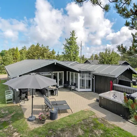 Ingobald - 1-5km From The Sea By Interhome Feriehus