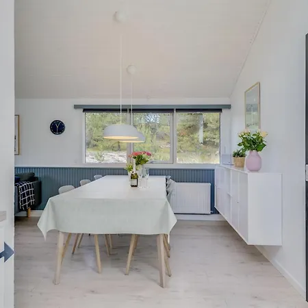 Ingobald - 1-5km From The Sea By Interhome
